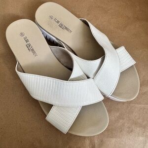 Ilse Jacobsen Hornbaek Tulip White Leather 1” Platform Slide Sandals. Size EU 40